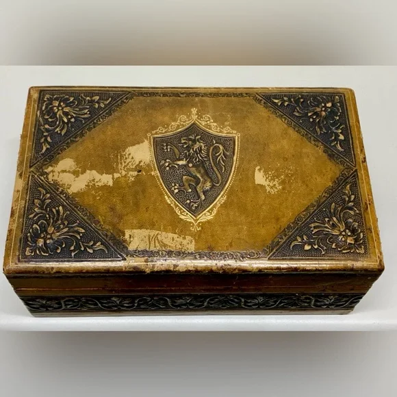 Mid Century Vintage Lion Crest Embosssed Embellished Leather Wood Jewelry Box